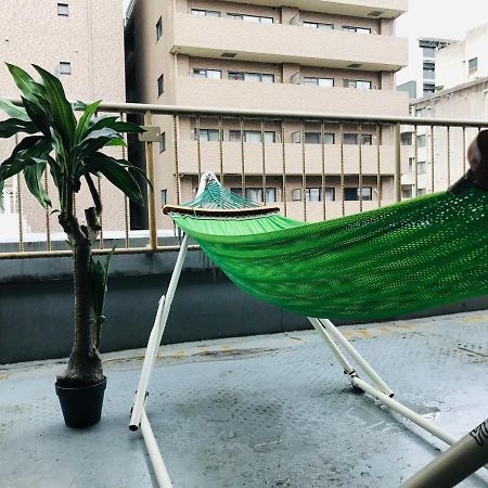 Lejlighed i Shinsaibashi på 50 m². Soveværelser: 1. Private badeværelser: 1. Osaka Eksteriør billede